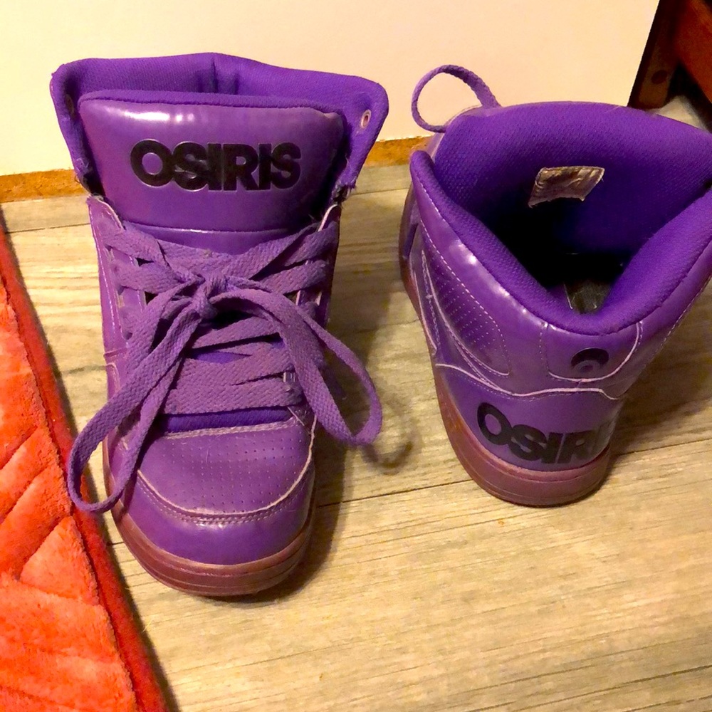Osiris purple shoes